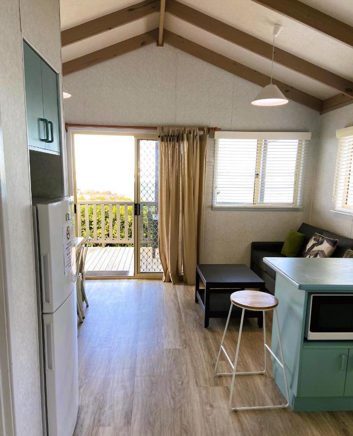 Tuross Beach Cabins & Campsites Tuross Heads Exteriör bild